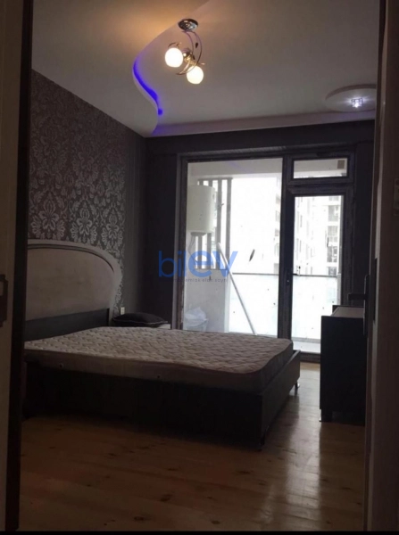 Aylıq Kirayə 2 otaqlı Yeni Tikili bina evi  65m², Bakı