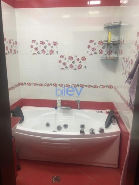 Aylıq Kirayə 3 otaqlı Yeni Tikili bina evi  137m², Bakı