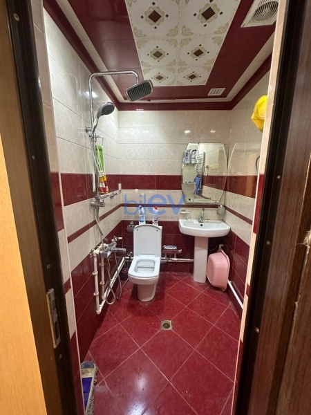 Aylıq Kirayə 2 otaqlı Köhnə Tikili bina evi  40m², Bakı
