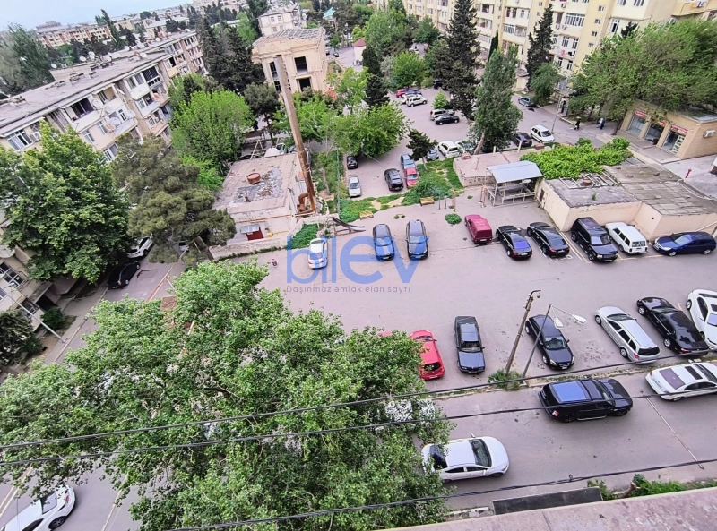 Satış 4 otaqlı Köhnə Tikili bina evi  90m², Bakı
