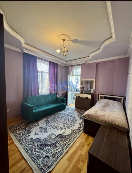 Satış 3 otaqlı Yeni Tikili bina evi  120m², Bakı