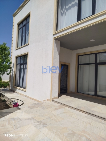 Satış 5 otaqlı Yeni Tikili bina evi  240m², Bakı