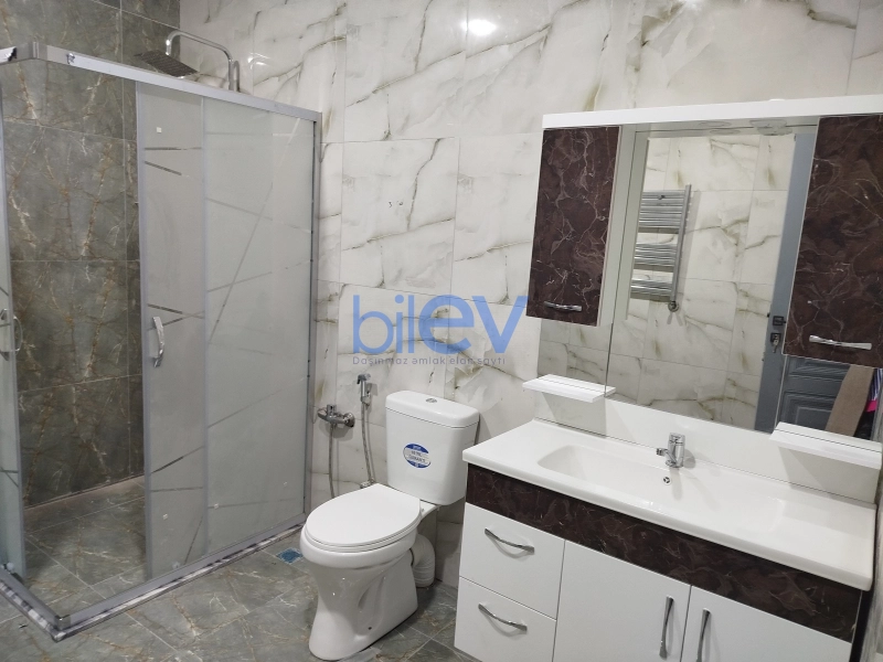 Satış 5 otaqlı Yeni Tikili bina evi  240m², Bakı