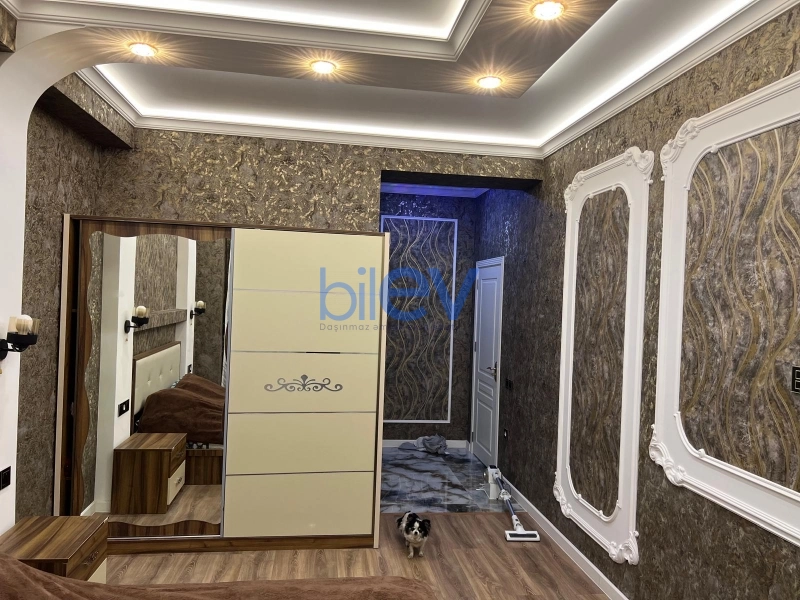 Aylıq Kirayə 3 otaqlı Yeni Tikili bina evi  130m², Bakı