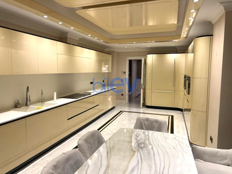 Aylıq Kirayə 5 otaqlı Yeni Tikili bina evi  400m², Bakı