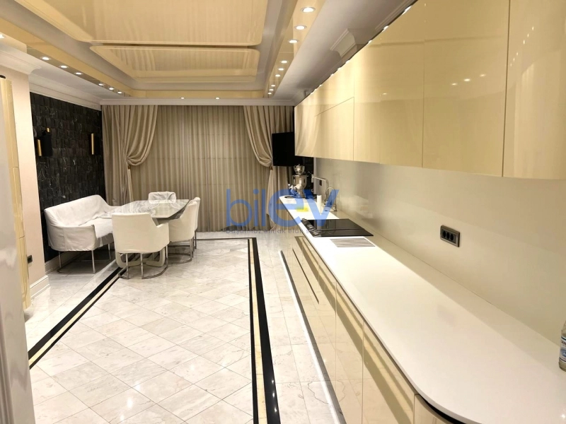 Aylıq Kirayə 5 otaqlı Yeni Tikili bina evi  400m², Bakı