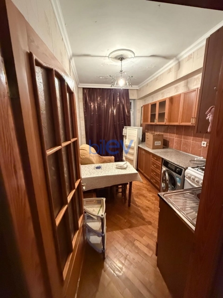 Aylıq Kirayə 1 otaqlı Yeni Tikili bina evi  50m², Bakı