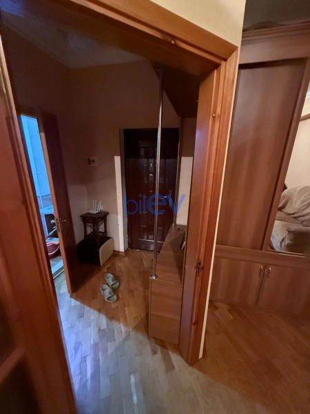 Aylıq Kirayə 1 otaqlı Yeni Tikili bina evi  50m², Bakı