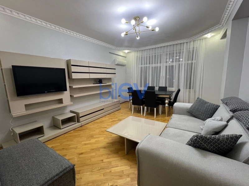 Aylıq Kirayə 2 otaqlı Yeni Tikili bina evi  96m², Bakı