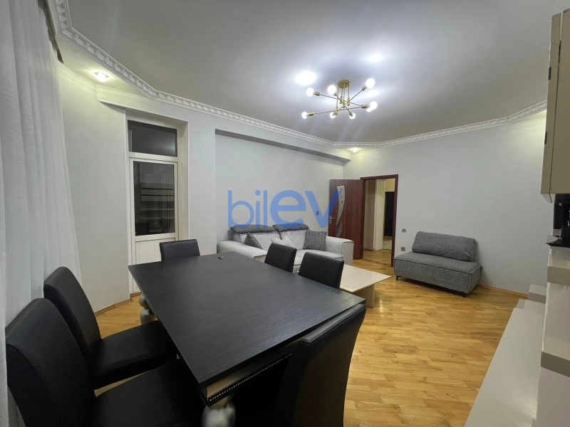Aylıq Kirayə 2 otaqlı Yeni Tikili bina evi  96m², Bakı