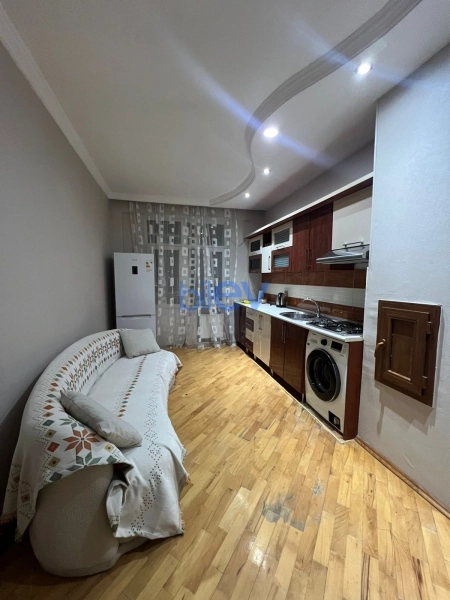 Aylıq Kirayə 2 otaqlı Yeni Tikili bina evi  96m², Bakı
