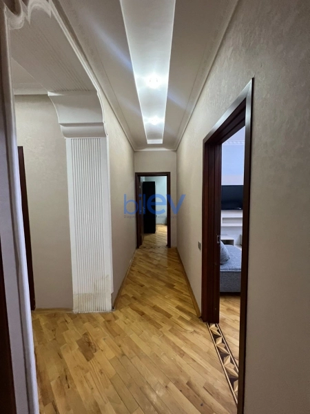 Aylıq Kirayə 2 otaqlı Yeni Tikili bina evi  96m², Bakı