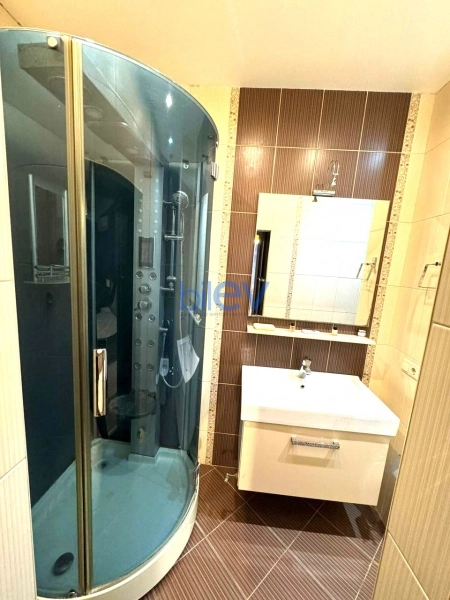 Aylıq Kirayə 3 otaqlı Yeni Tikili bina evi  120m², Bakı