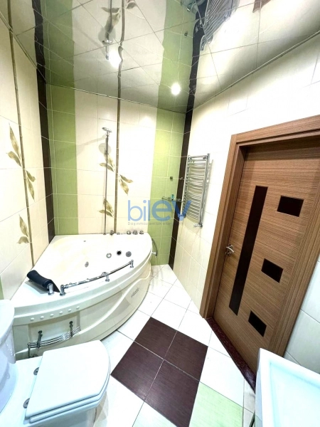 Aylıq Kirayə 3 otaqlı Yeni Tikili bina evi  120m², Bakı