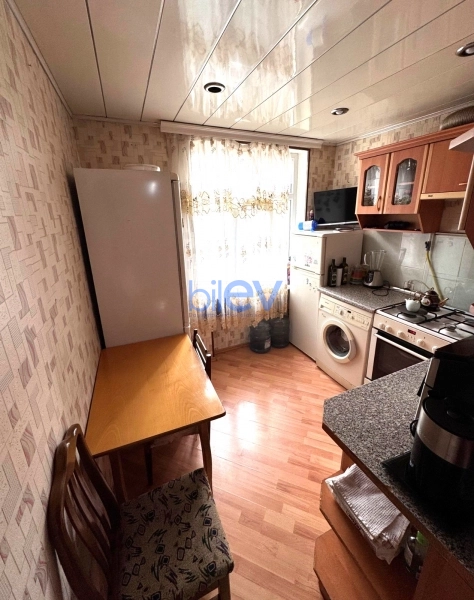 Aylıq Kirayə 2 otaqlı Köhnə Tikili bina evi  60m², Bakı