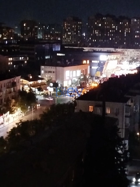 Aylıq Kirayə 4 otaqlı Yeni Tikili bina evi  160m², Bakı