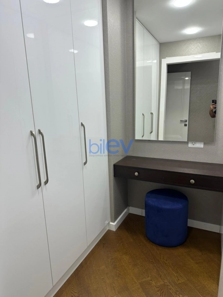 Aylıq Kirayə 3 otaqlı Yeni Tikili bina evi  97m², Bakı