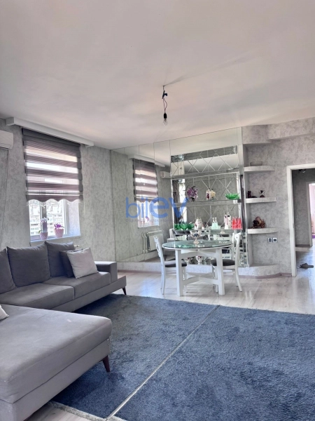 Aylıq Kirayə 3 otaqlı Yeni Tikili bina evi  120m², Bakı