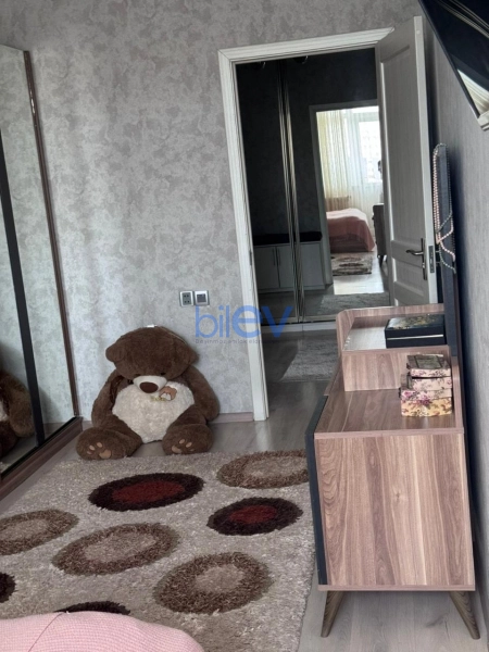 Aylıq Kirayə 3 otaqlı Yeni Tikili bina evi  120m², Bakı