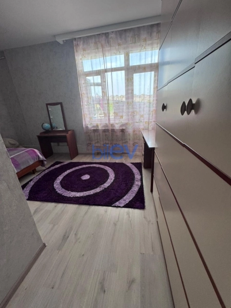 Aylıq Kirayə 3 otaqlı Yeni Tikili bina evi  120m², Bakı