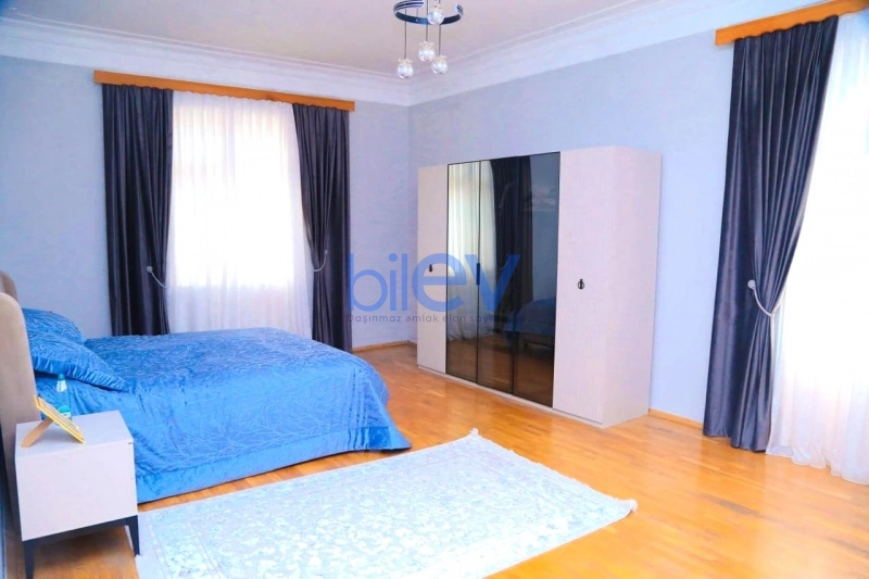 Aylıq Kirayə 7 otaqlı Həyət evi  220m², Bakı