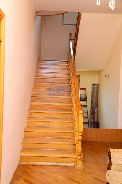 Aylıq Kirayə 7 otaqlı Həyət evi  220m², Bakı