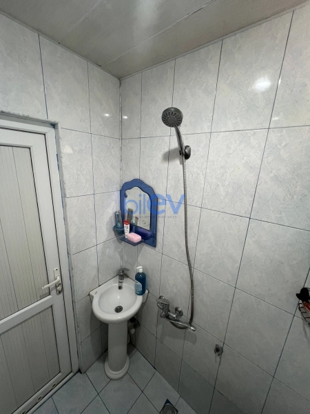 Satış 2 otaqlı Köhnə Tikili bina evi  30m², Bakı