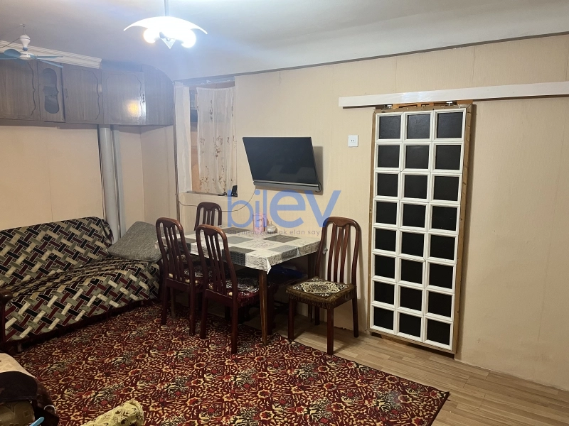Satış 2 otaqlı Köhnə Tikili bina evi  45m², Bakı
