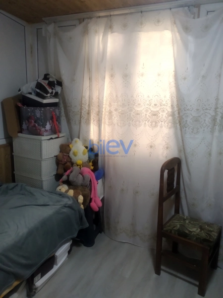 Satış 2 otaqlı Köhnə Tikili bina evi  45m², Bakı