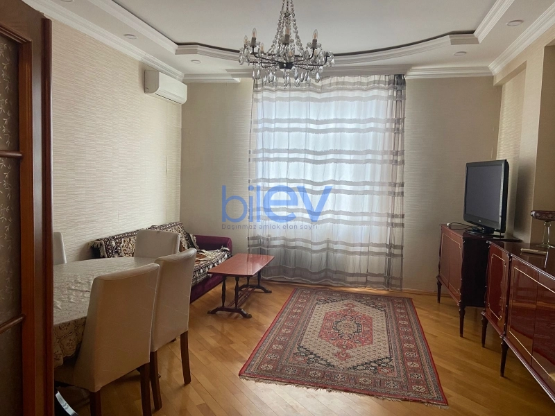 Aylıq Kirayə 2 otaqlı Yeni Tikili bina evi  90m², Bakı