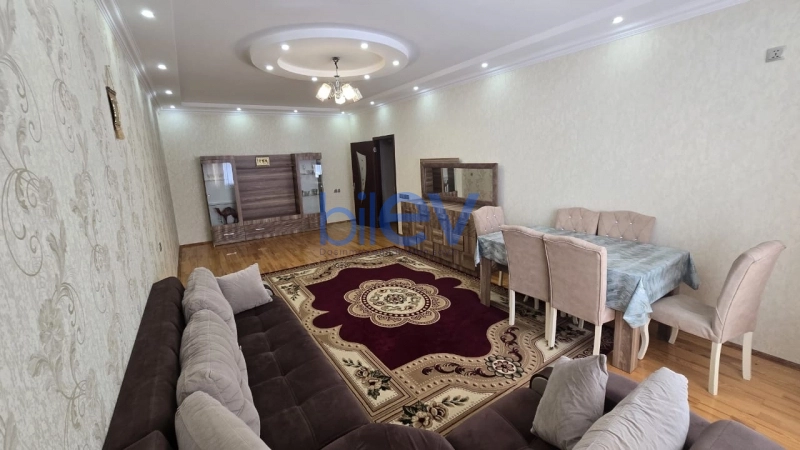 Aylıq Kirayə 2 otaqlı Yeni Tikili bina evi  85m², Bakı