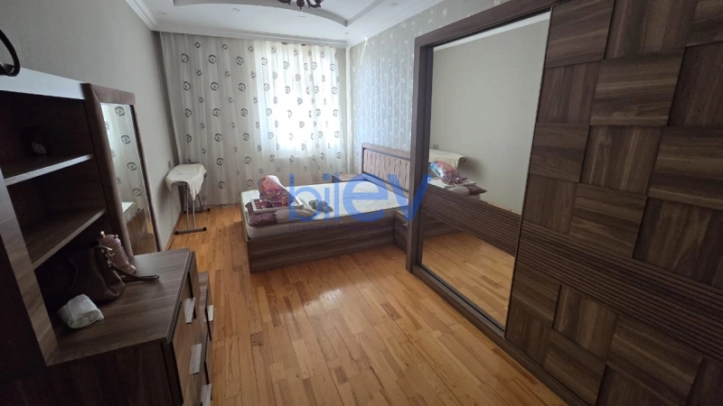 Aylıq Kirayə 2 otaqlı Yeni Tikili bina evi  85m², Bakı