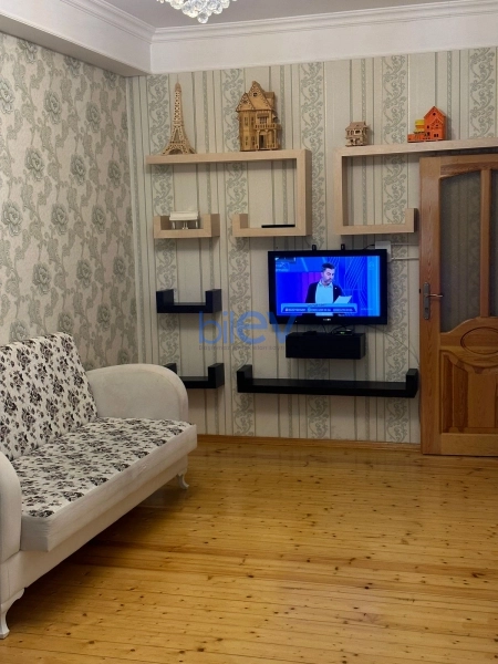 Aylıq Kirayə 2 otaqlı Yeni Tikili bina evi  54m², Bakı