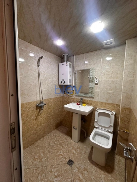 Aylıq Kirayə 1 otaqlı Köhnə Tikili bina evi  48m², Bakı