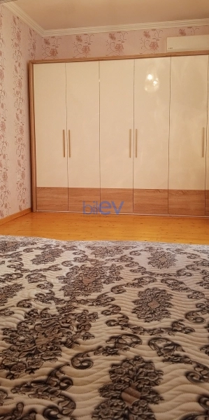 Satış 4 otaqlı Həyət evi  275m², Bakı