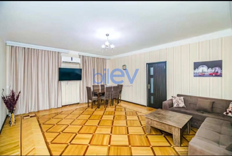 Aylıq Kirayə 4 otaqlı Köhnə Tikili bina evi  100m², Bakı