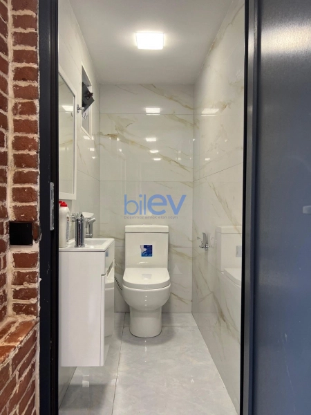 Satış 4 otaqlı Obyekt  65m², Bakı