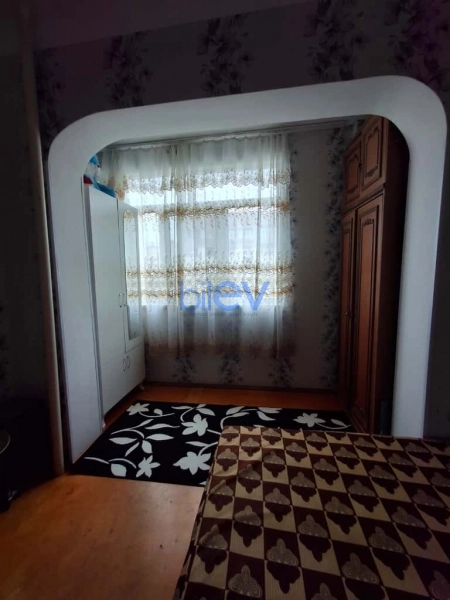 Aylıq Kirayə 2 otaqlı Köhnə Tikili bina evi  50m², Bakı