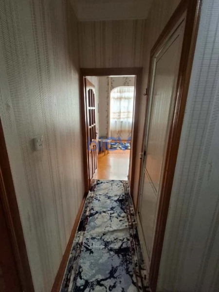 Aylıq Kirayə 2 otaqlı Köhnə Tikili bina evi  50m², Bakı