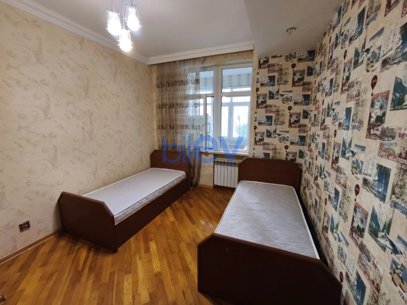 Aylıq Kirayə 3 otaqlı Yeni Tikili bina evi  90m², Bakı