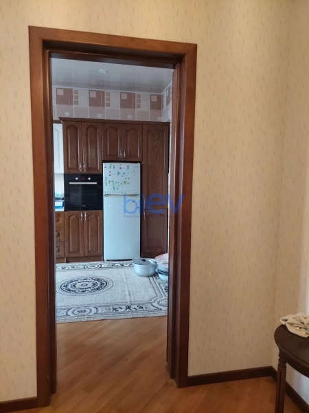Aylıq Kirayə 6 otaqlı Həyət evi  230m², Bakı