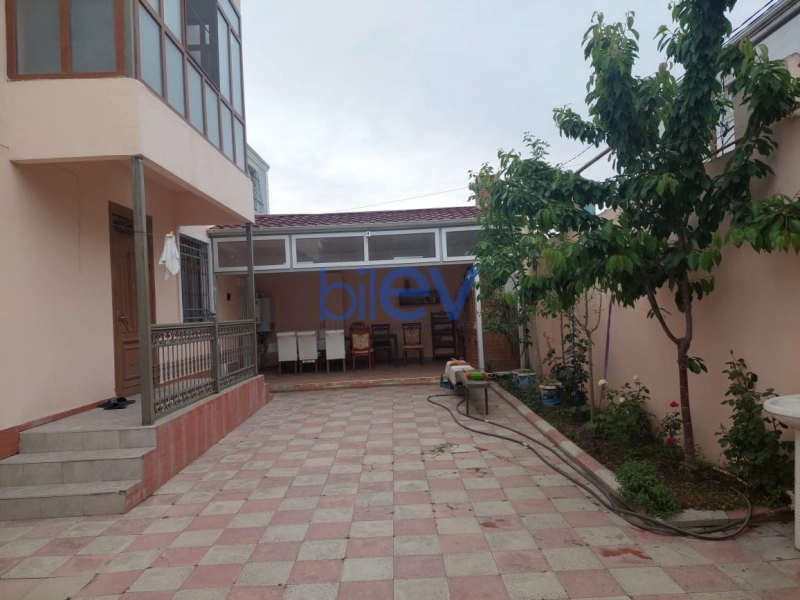 Aylıq Kirayə 6 otaqlı Həyət evi  230m², Bakı