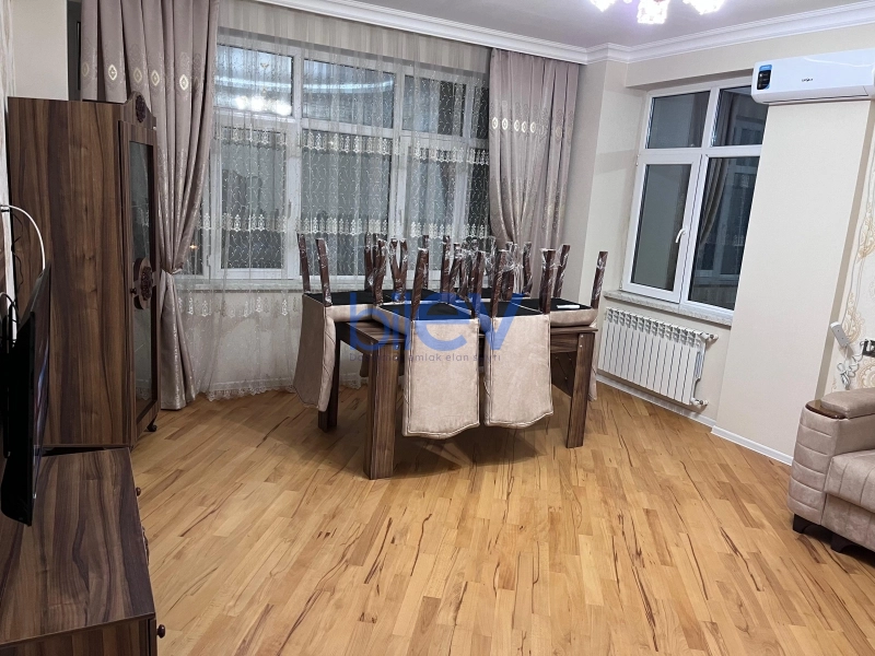 Aylıq Kirayə 3 otaqlı Yeni Tikili bina evi  116m², Bakı