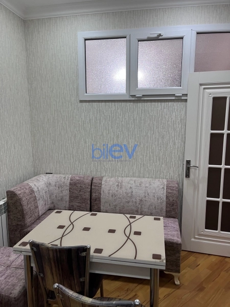 Aylıq Kirayə 3 otaqlı Yeni Tikili bina evi  116m², Bakı