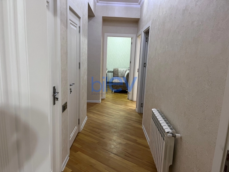 Aylıq Kirayə 3 otaqlı Yeni Tikili bina evi  116m², Bakı