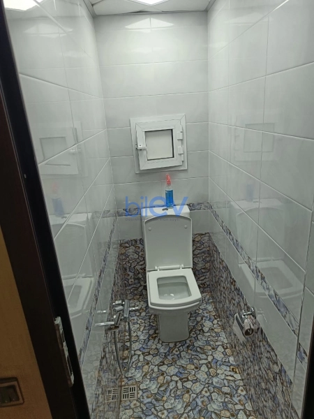Aylıq Kirayə 3 otaqlı Köhnə Tikili bina evi  80m², Bakı