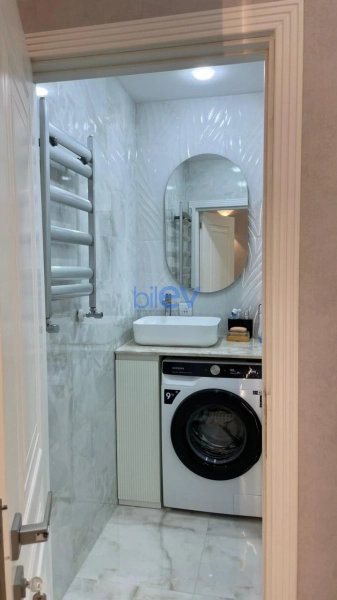 Aylıq Kirayə 2 otaqlı Yeni Tikili bina evi  53m², Bakı