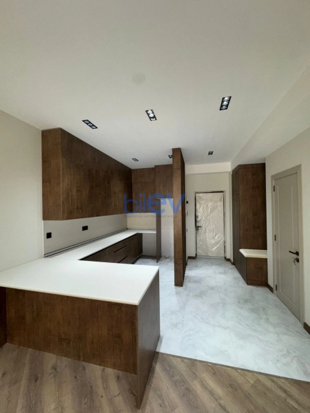 Aylıq Kirayə 2 otaqlı Yeni Tikili bina evi  74m², Bakı
