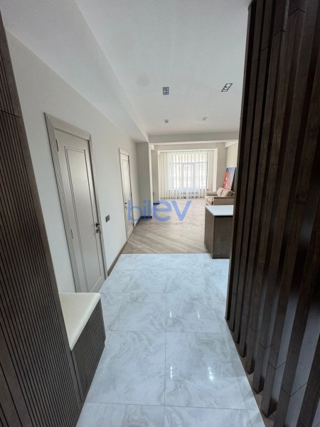 Aylıq Kirayə 2 otaqlı Yeni Tikili bina evi  74m², Bakı