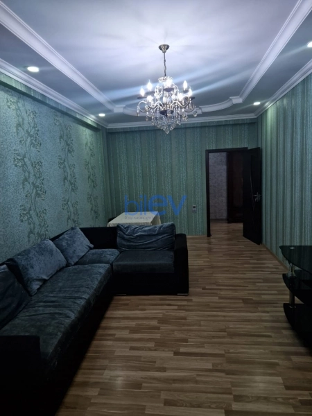 Aylıq Kirayə 2 otaqlı Yeni Tikili bina evi  77m², Bakı